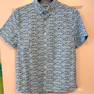 Vineyard Vines Kids Short-Sleeve Shark Print Button-Down in Blue & Green